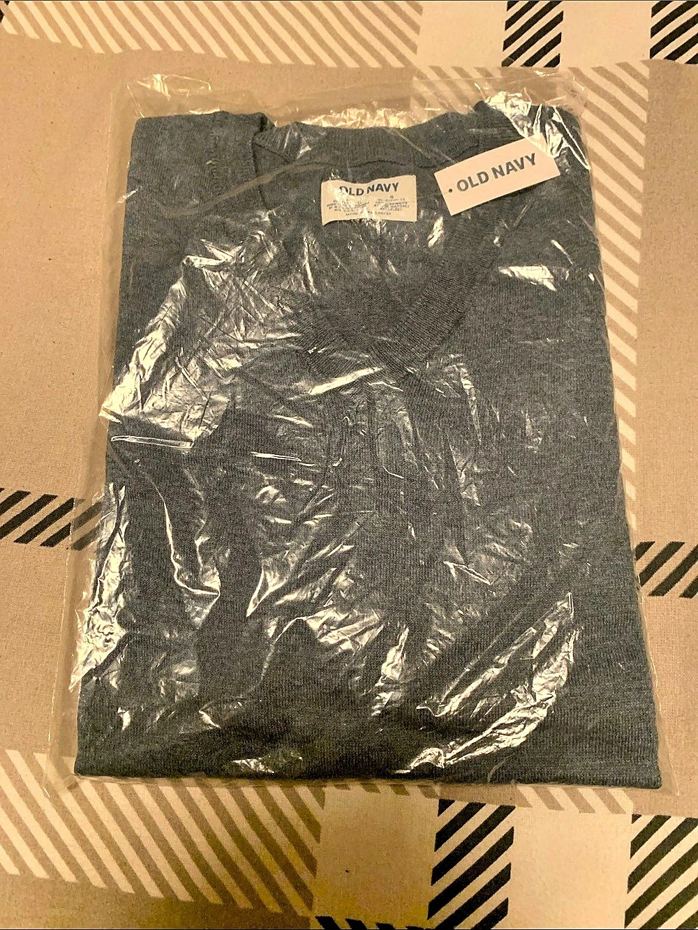 Old Navy V neck long sleeve sweater heather blue grey NWT New In Bag